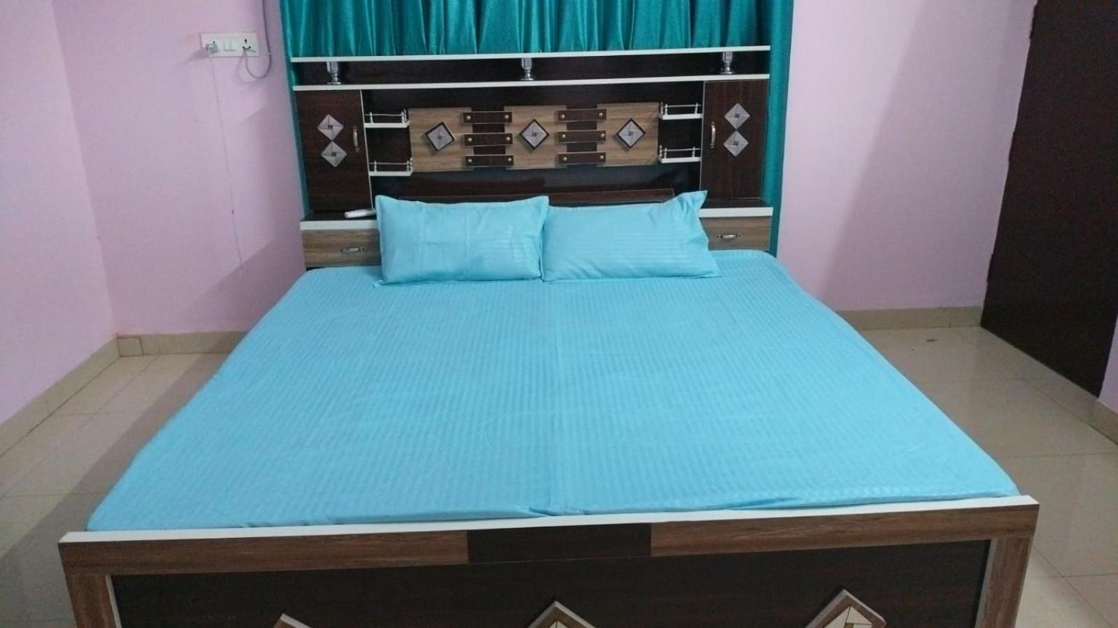 Lavish Living Villa Varanasi Exteriör bild