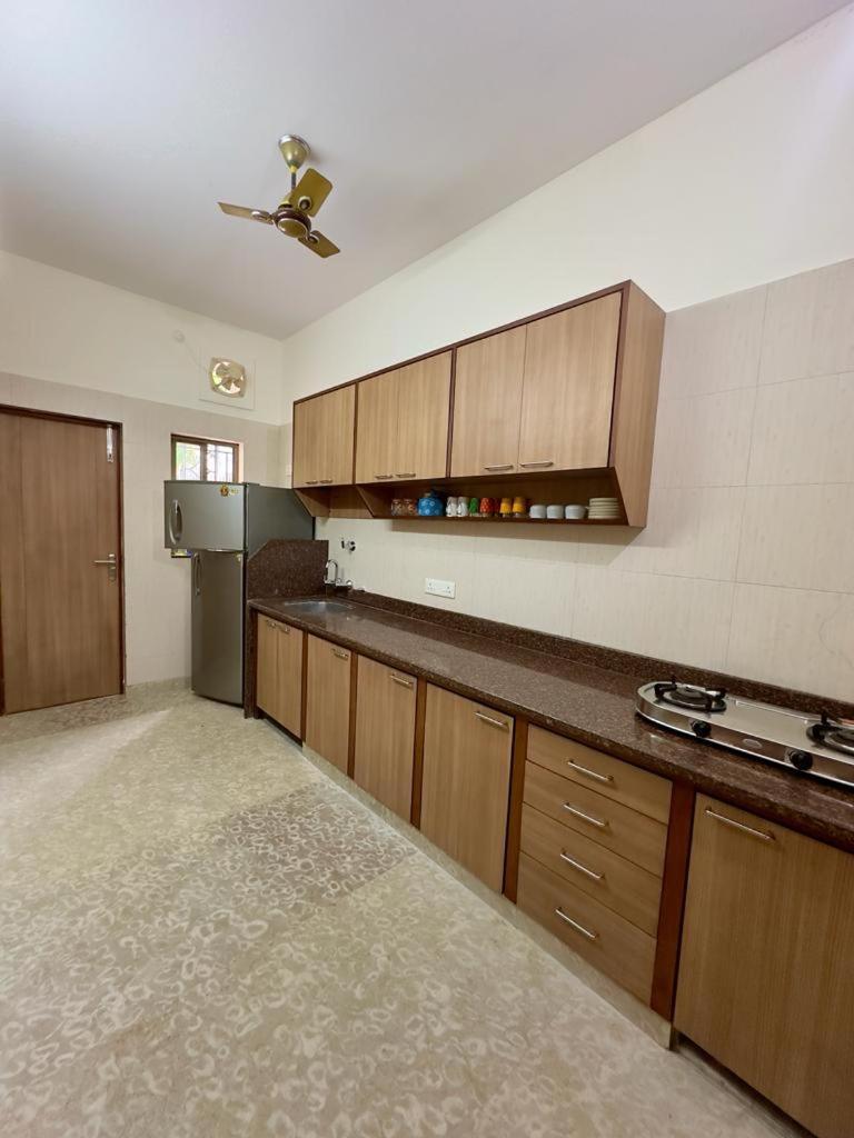 Lavish Living Villa Varanasi Exteriör bild